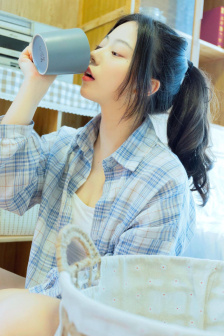 韩国电影年轻漂亮姑娘
